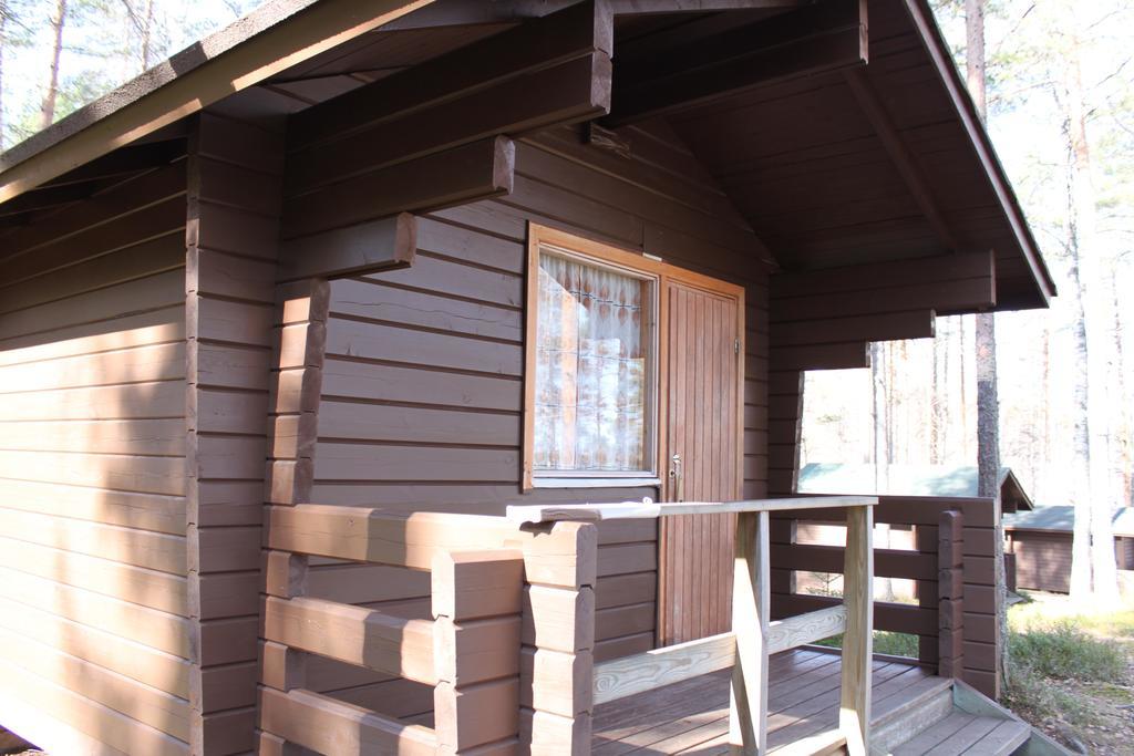 Haennilaensalmi Camping Viitasaari Ruang foto